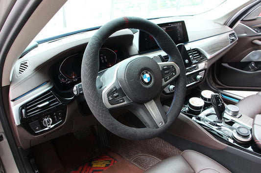 The Evolution of Steering Wheel Covers: From Practical Necessity to Luxurious Upgrade