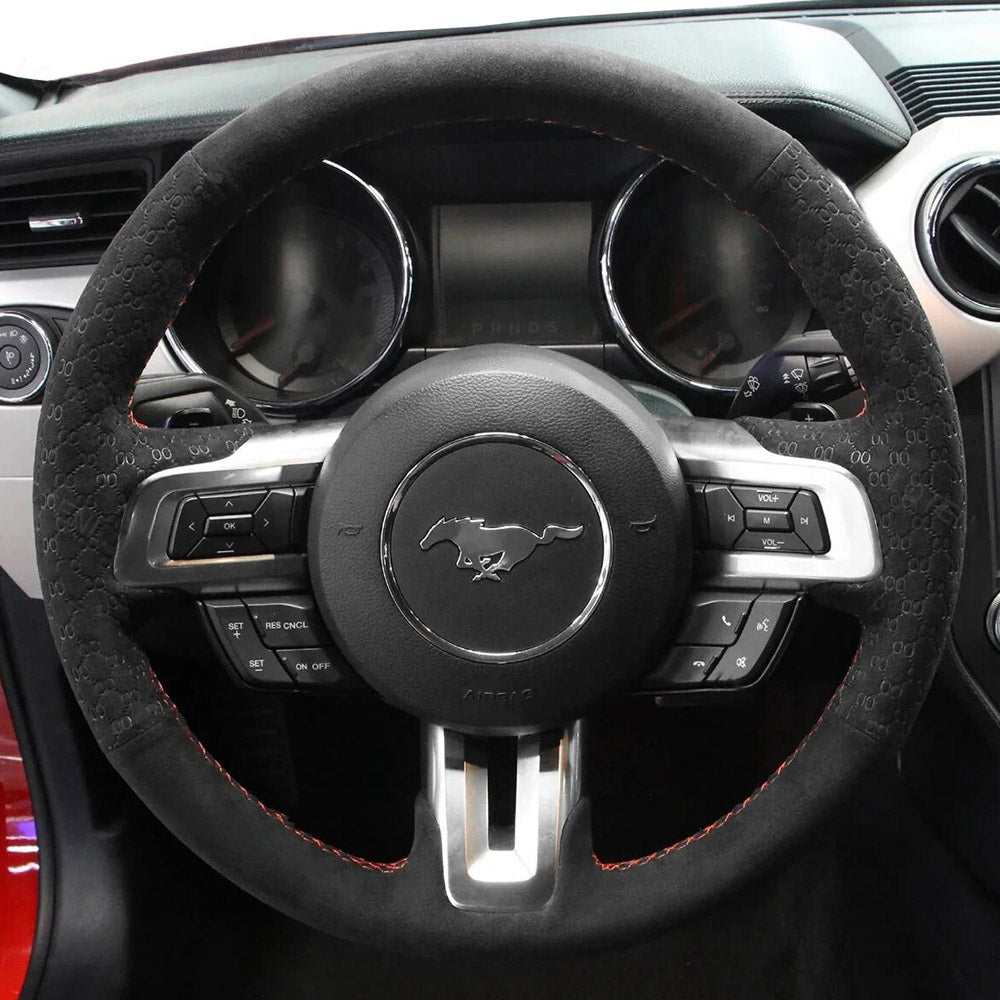 Lenkradbezug für Ford Mustang 2015-2024