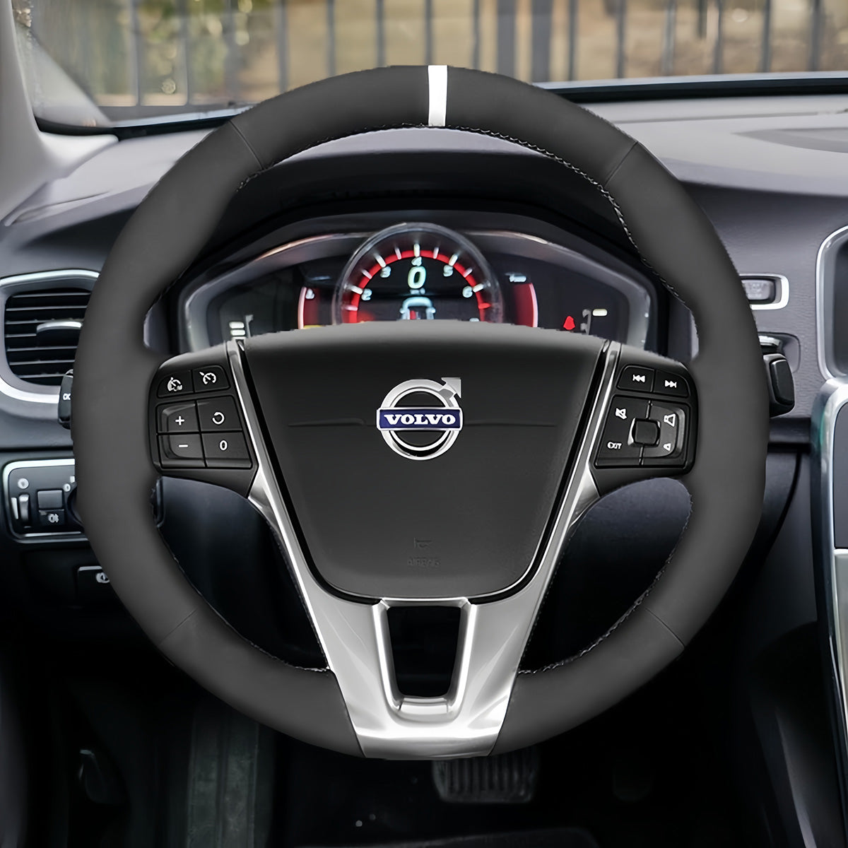 Lenkradbezug für Volvo S60, V40, V60, V70, XC60 2014.