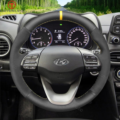 LQTENLEO Black Carbon Fiber Leather Suede Hand-stitched Car Steering Wheel Cove for Hyundai Kona 2017-2023