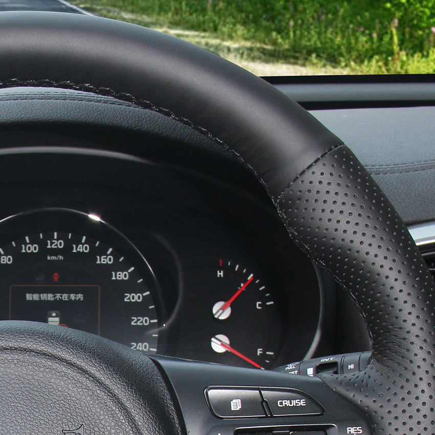 Steering Wheel Cover for Kia Sorento 3 Sedona Carnival 3 2015-2019