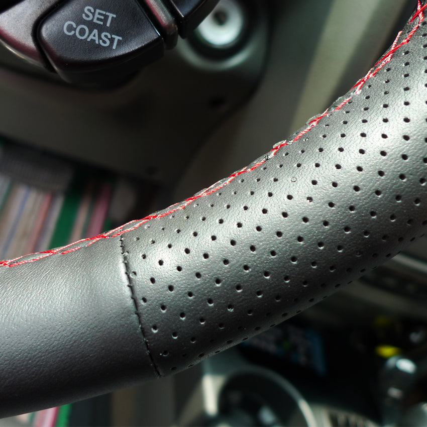 Lenkradbezug für Hyundai Santa Fe 2000-2006