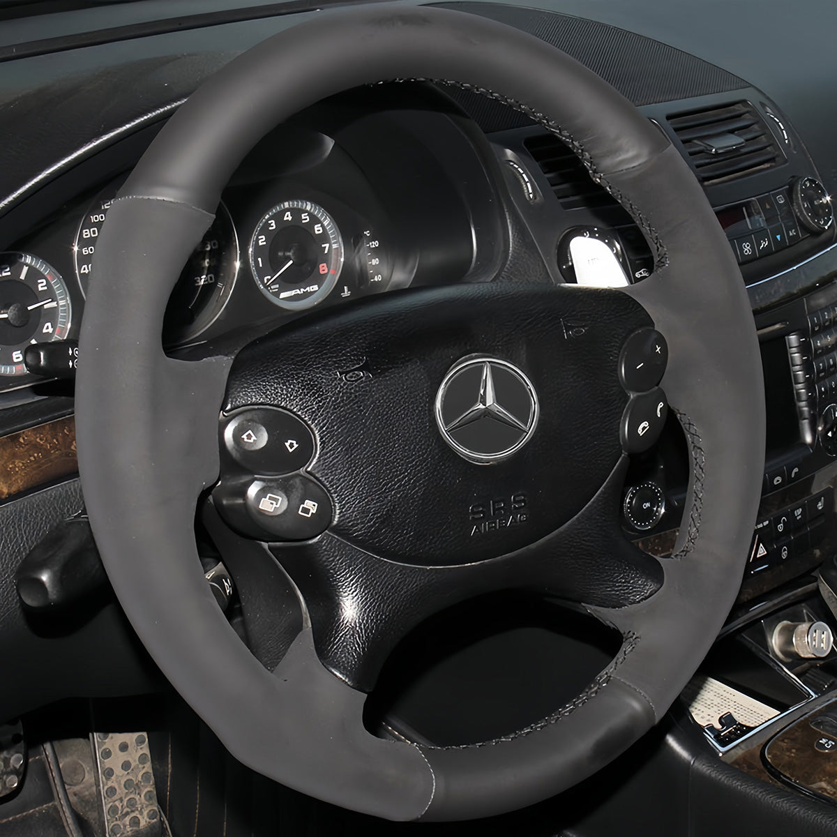 Steering Wheel Cover for Mercedes-Benz CLK55 CLS55 CLS63 AMG C209 C219 R230 W211 2003-2009